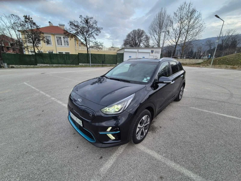 Kia Niro 2022, снимка 6 - Автомобили и джипове - 52951393