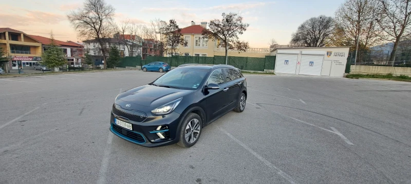 Kia Niro 2022, снимка 6 - Автомобили и джипове - 52951393