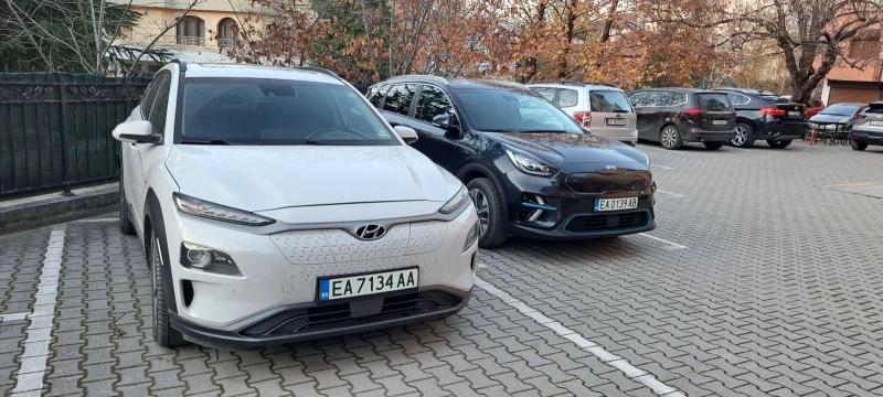 Kia Niro 2022, снимка 2 - Автомобили и джипове - 52951393