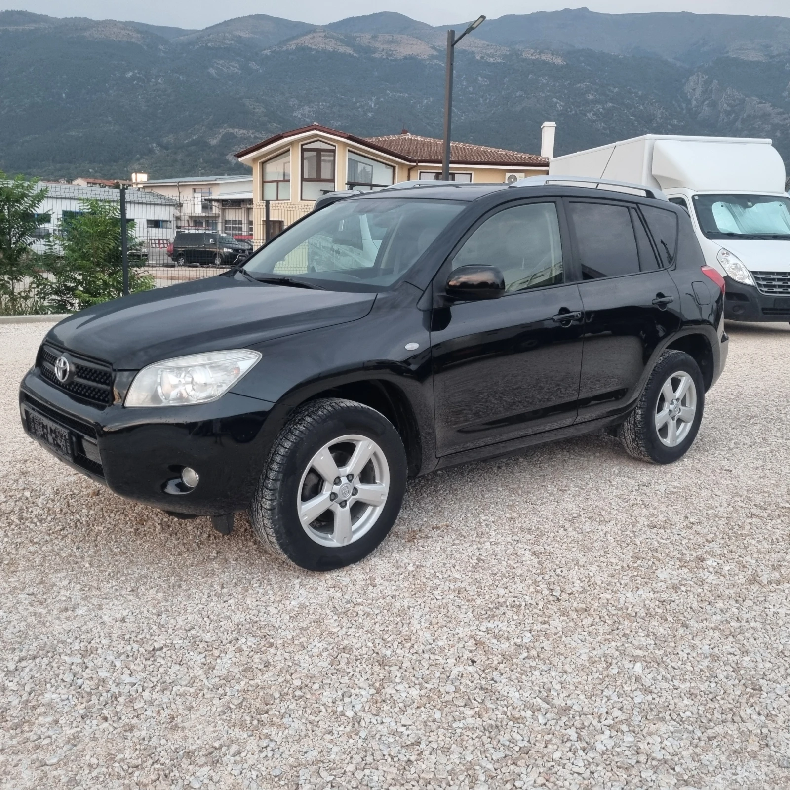 Toyota Rav4 2.0I Автоматик 4х4 - [1] 