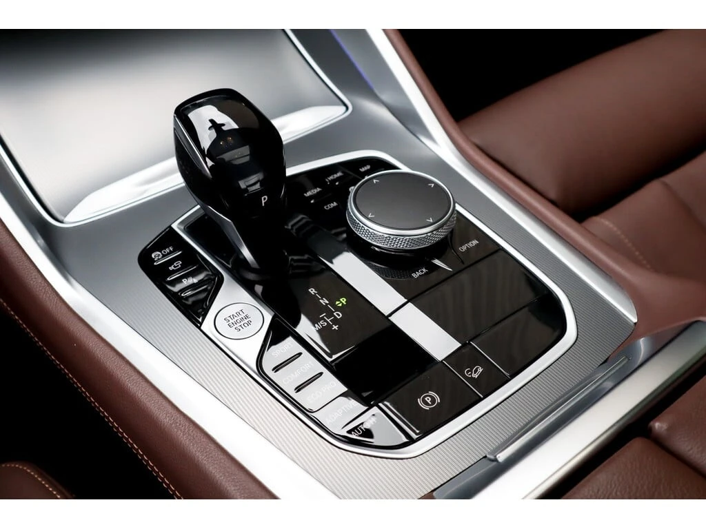 BMW X6 * xDrive40i | M Sport | CleanCarfax! * ФИНАНСИРАНЕ - изображение 10