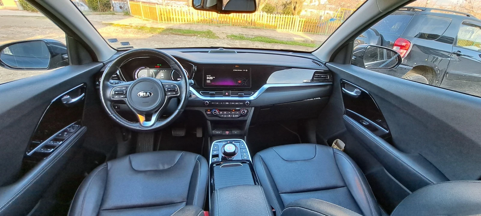 Kia Niro 2022 - изображение 10