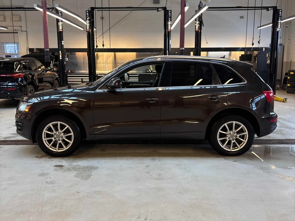 Audi Q5 * 2.0L Premium Plus * CARFAX * ЦЕНА ДО БЪЛГАРИЯ*  - изображение 2