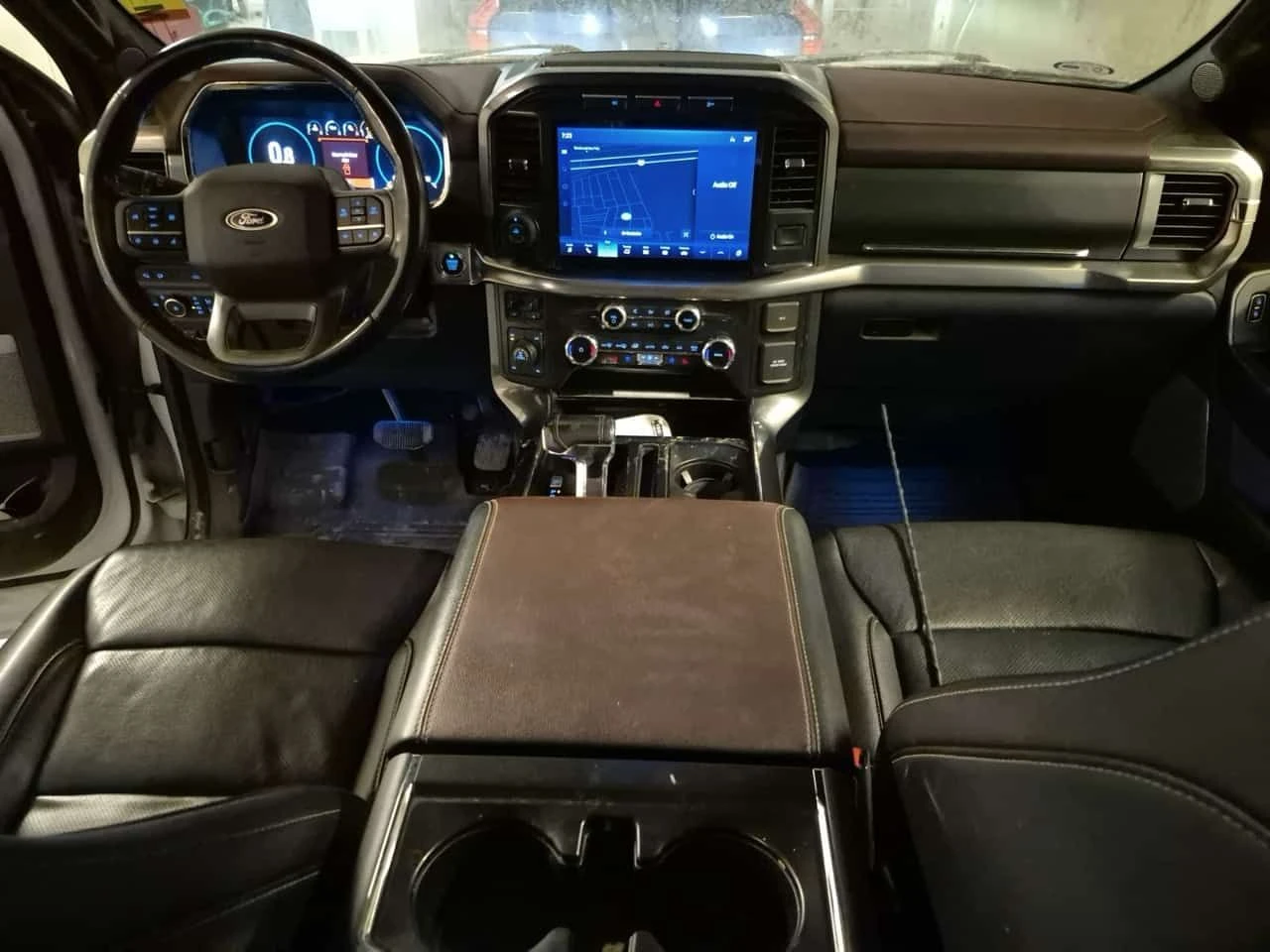 Ford F150 * LARIAT CREW CAB SHORT BED * CARFAX * ��� ������� | Mobile.bg � ����������� 11