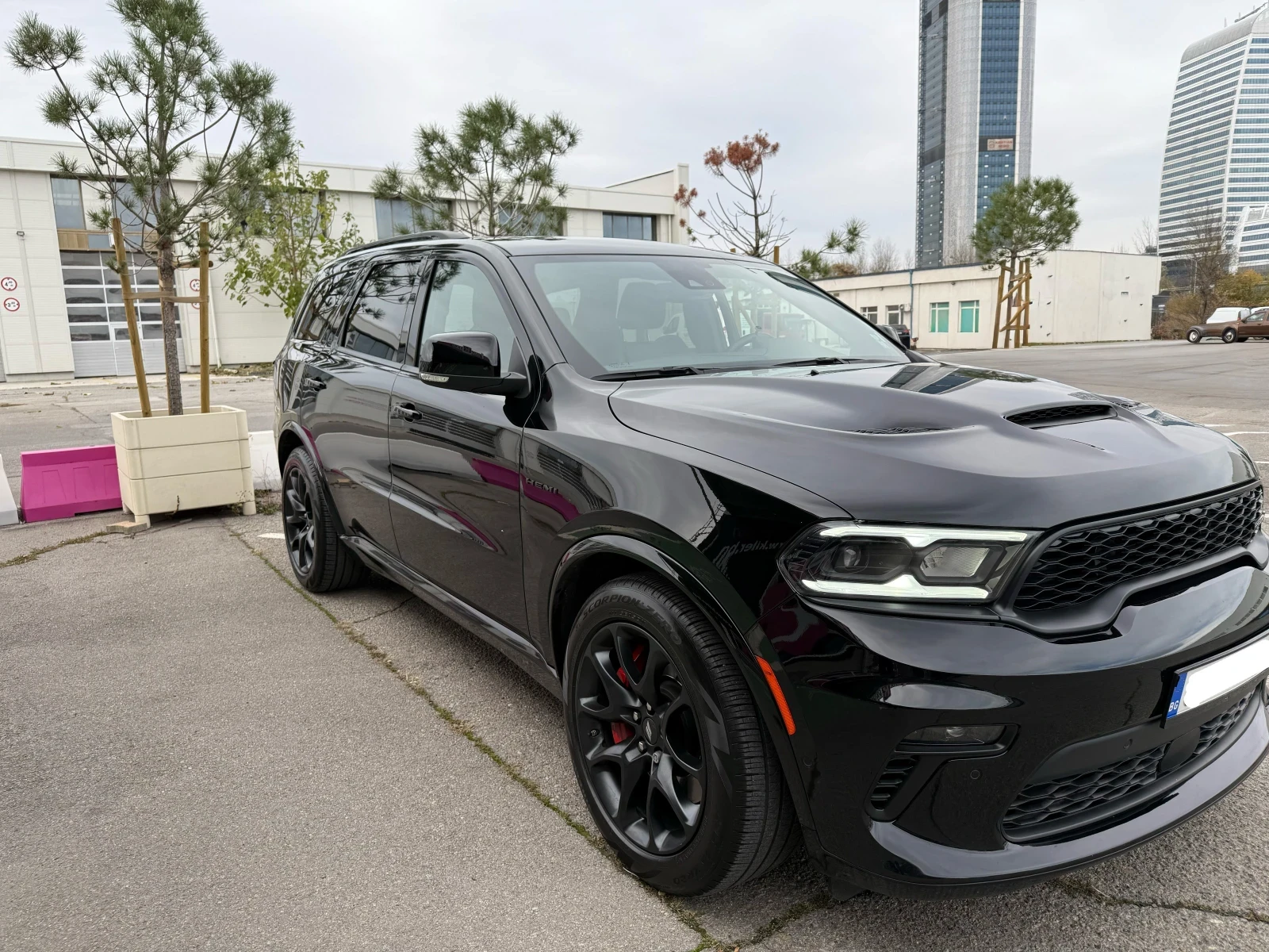 Dodge Durango RT Premium 5.7 V8 HEMI TOW 'N GO, снимка 2 - Автомобили и джипове - 53715124