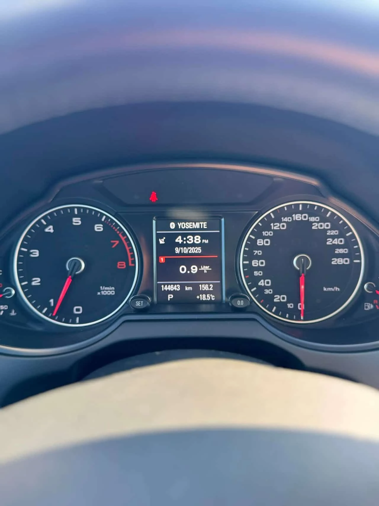 Audi Q5 * 2.0T Progressiv * CARFAX * ПАНОРАМА * KEYLESS * , снимка 7 - Автомобили и джипове - 53716473