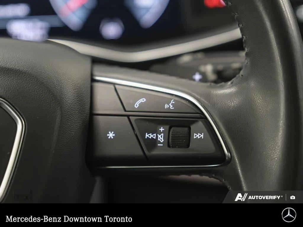 Audi Q8 S LINE | CARFAX, снимка 12 - Автомобили и джипове - 53874453