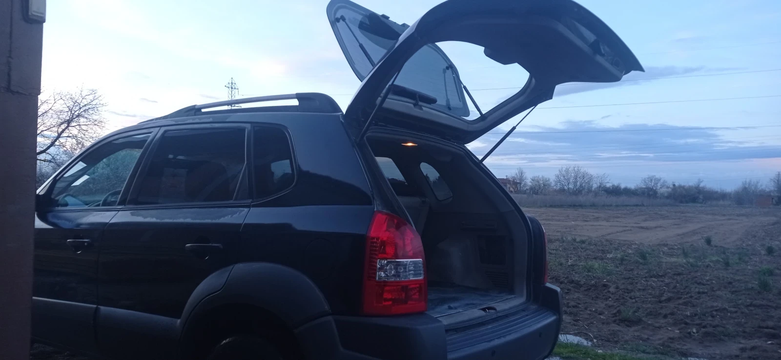 Hyundai Tucson, снимка 6 - Автомобили и джипове - 54145563