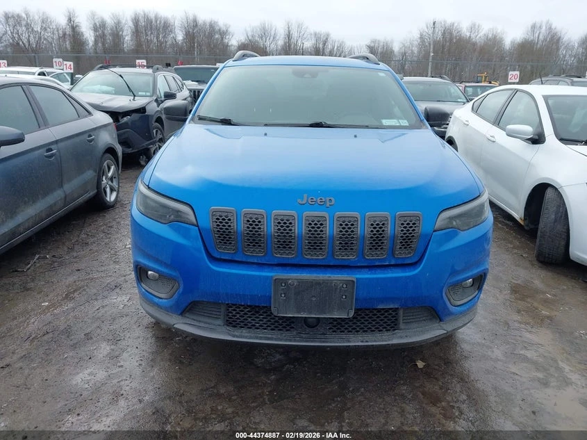 Jeep Cherokee 3.2l 80Th Anniversary 4X4, снимка 13 - Автомобили и джипове - 54121081