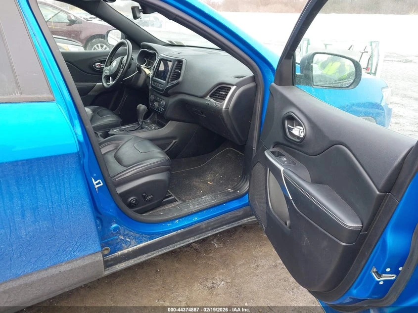 Jeep Cherokee 3.2l 80Th Anniversary 4X4, снимка 5 - Автомобили и джипове - 54121081