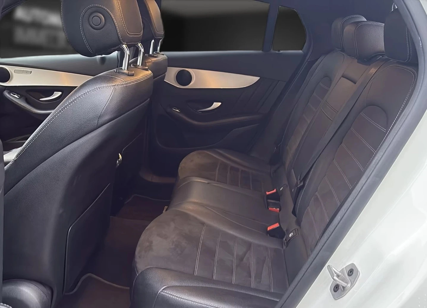 Mercedes-Benz GLC 300 e 4MATIC AMG-Line Coupe, снимка 7 - Автомобили и джипове - 54131141