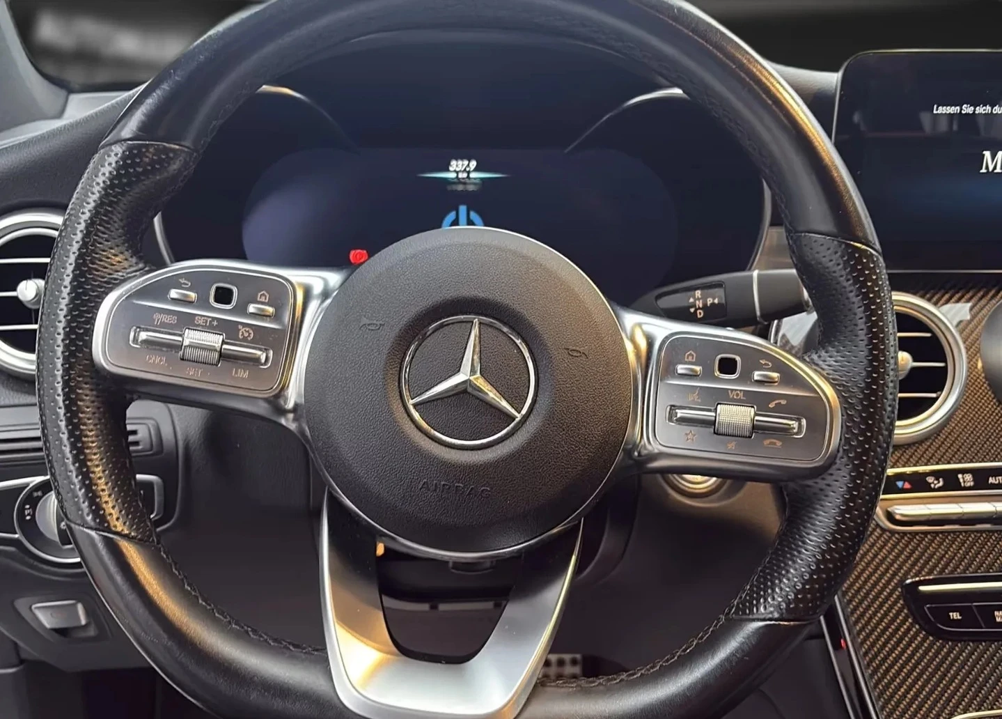 Mercedes-Benz GLC 300 e 4MATIC AMG-Line Coupe, снимка 6 - Автомобили и джипове - 54131141