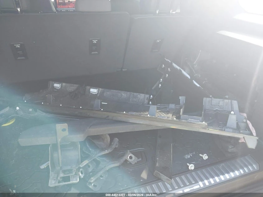 Hummer H3 EV SUV e4WD 4dr 2X | Mobile.bg � ����������� 12