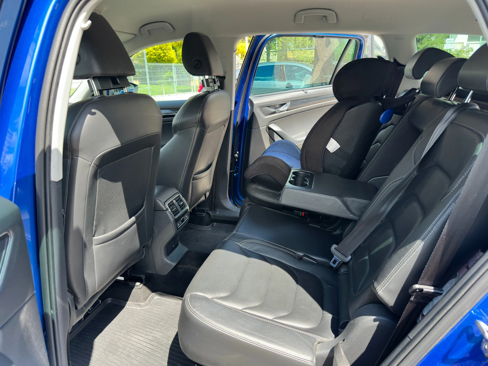 Skoda Kodiaq 2.0-TDI/ 4x4/ 7 МЕСТА-FULL, снимка 5 - Автомобили и джипове - 54310411