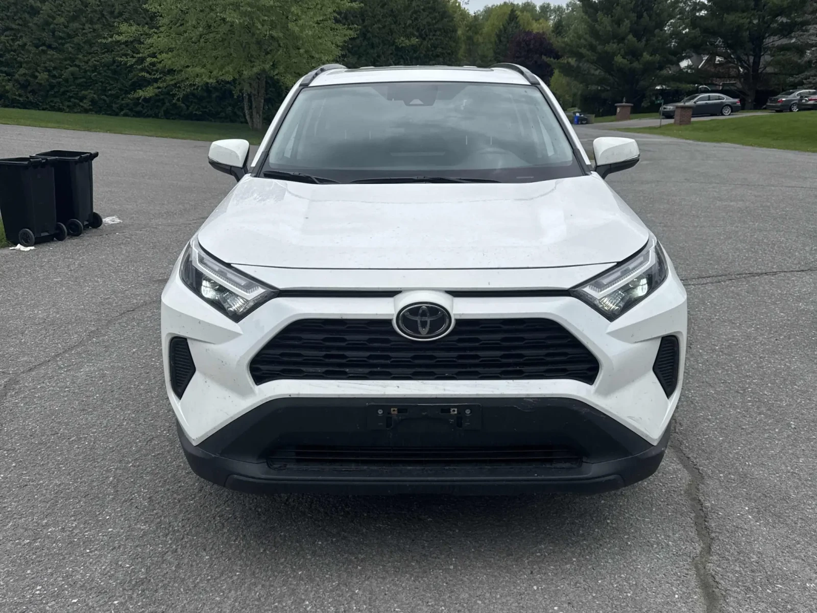 Toyota Rav4 XLE AWD * Keyless * CARFAX * АВТО КРЕДИТ * , снимка 2 - Автомобили и джипове - 54723058