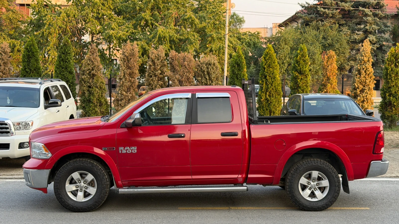 Dodge RAM 1500, снимка 2 - Автомобили и джипове - 55999374