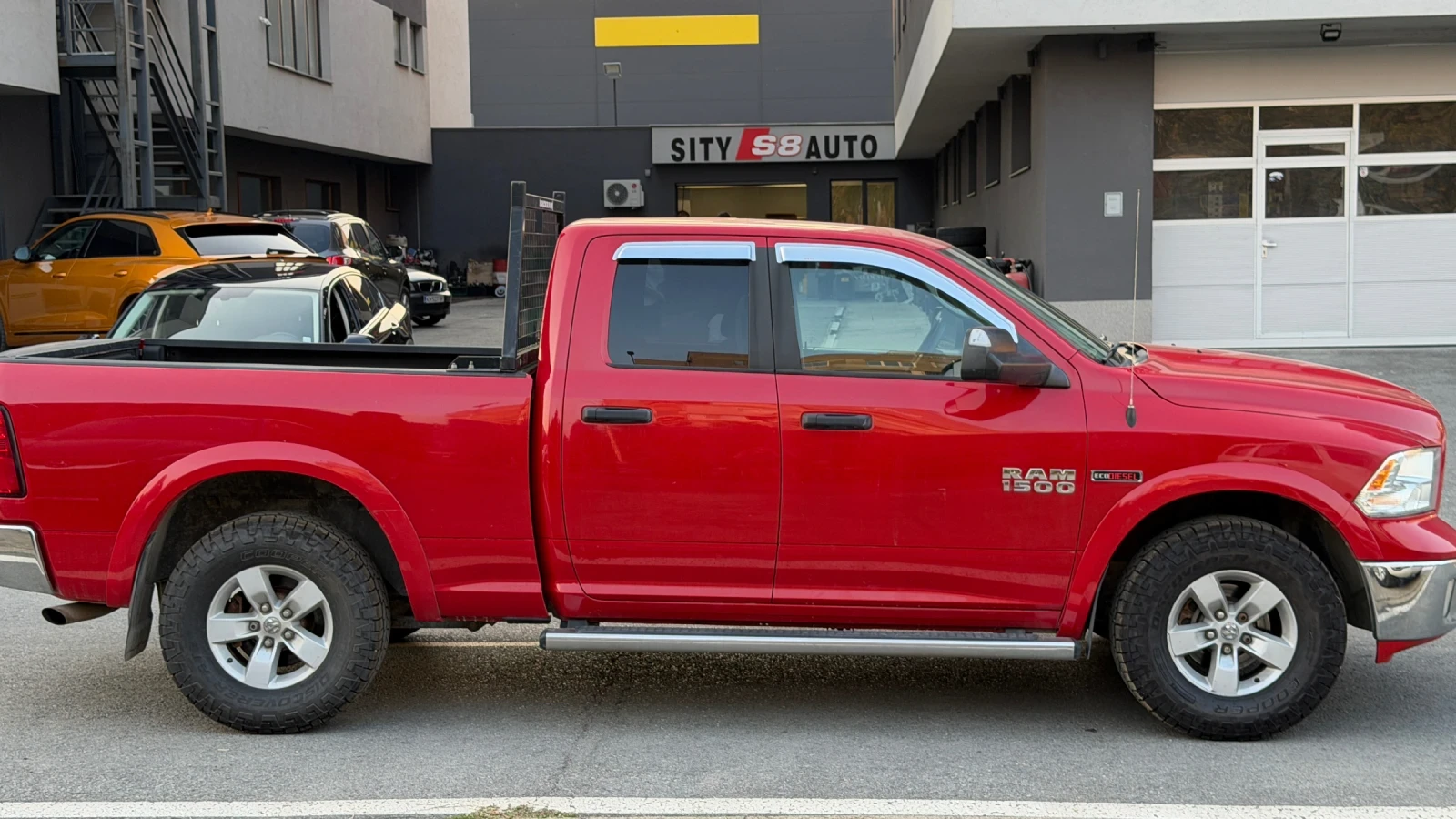 Dodge RAM 1500, снимка 9 - Автомобили и джипове - 55999374