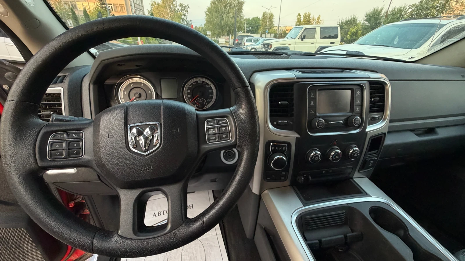 Dodge RAM 1500, снимка 12 - Автомобили и джипове - 55999374