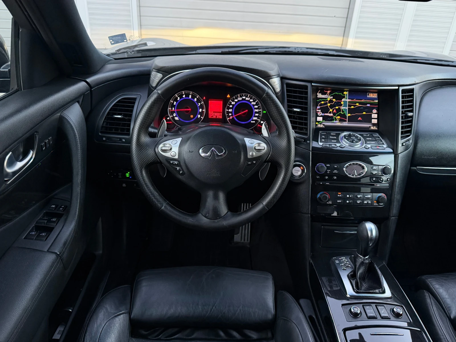 Infiniti Fx 37 S* LPG* ОБДУХВАНЕ* КАМЕРА* BOSE* MEMORY, снимка 14 - Автомобили и джипове - 56045908