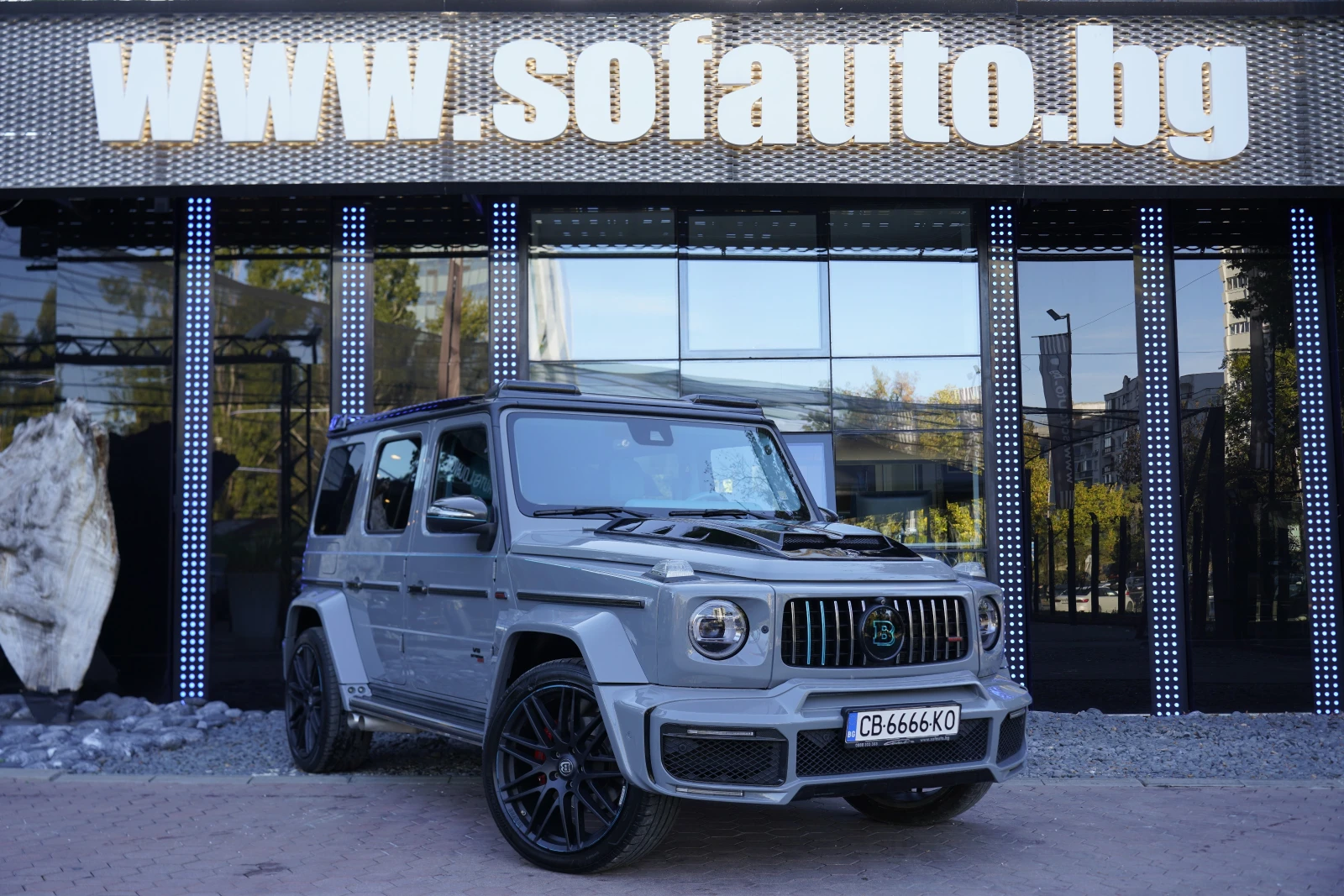 Mercedes-Benz G 500 BRABUS 700, снимка 3 - Автомобили и джипове - 56315544