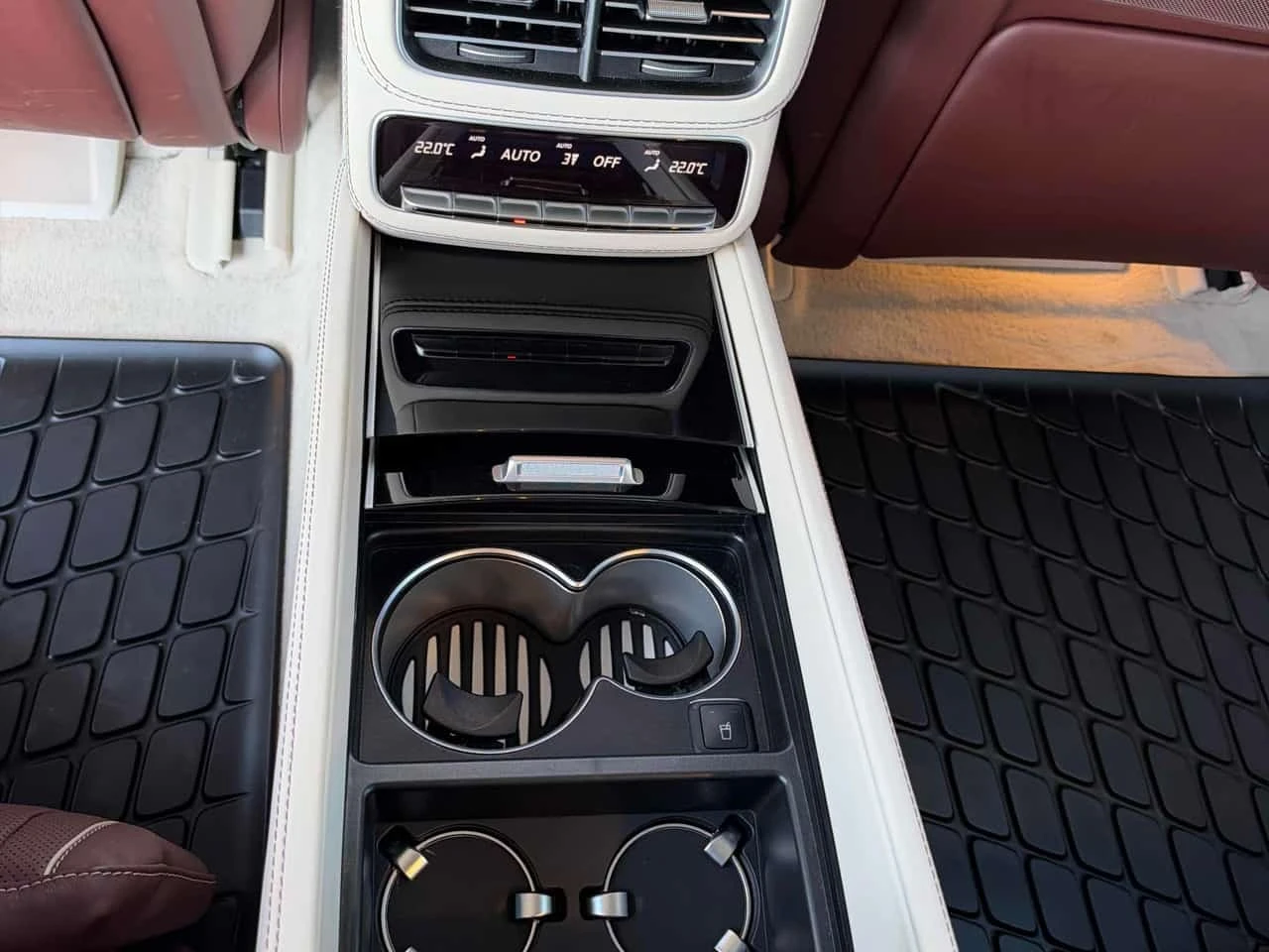 Mercedes-Benz GLS 600 MAYBACH 600* 4D BURMESTER* MASSAGE* �����* 2 ����� | Mobile.bg � ����������� 8