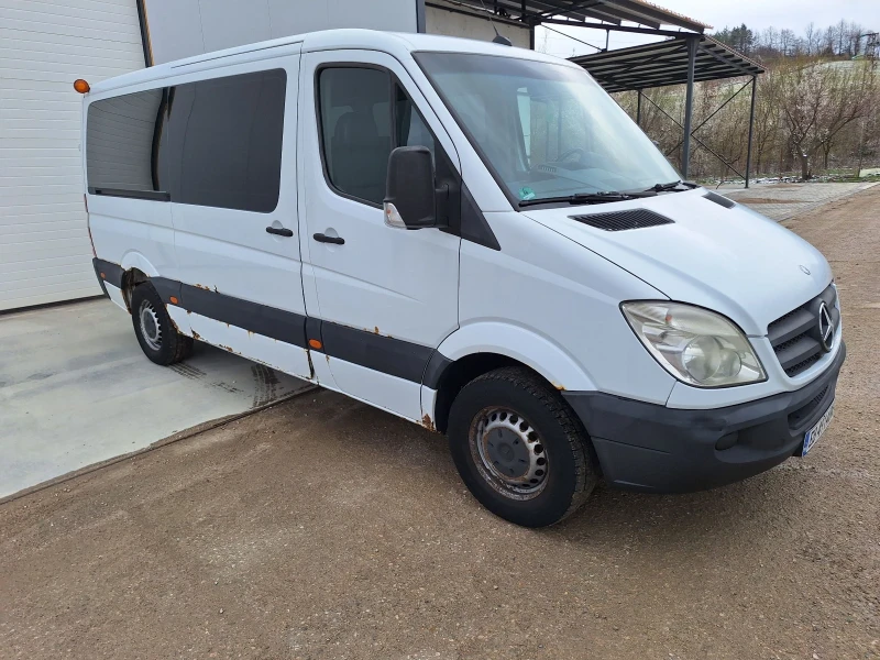 Mercedes-Benz Sprinter 311 Пътнически 8+ 1 места, снимка 2 - Бусове и автобуси - 49532558