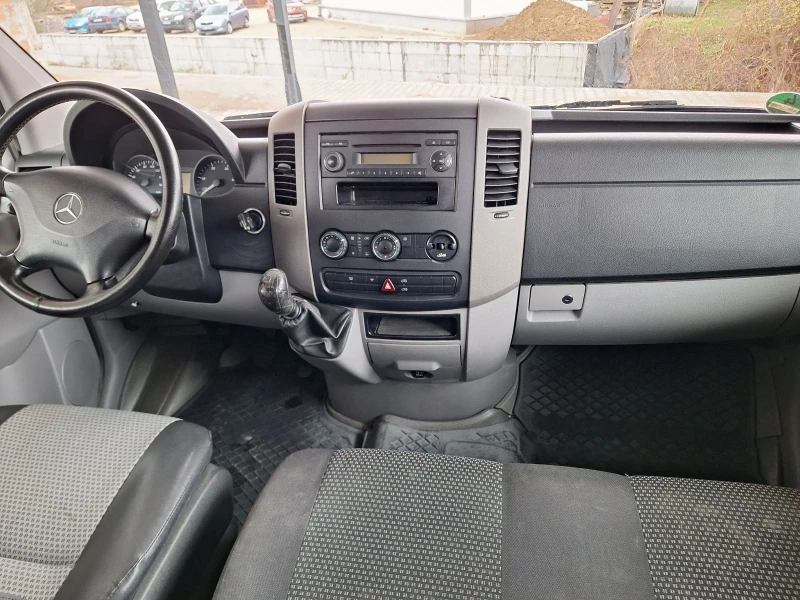 Mercedes-Benz Sprinter 311 Пътнически 8+ 1 места, снимка 15 - Бусове и автобуси - 49532558