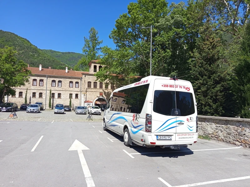 VW Crafter, снимка 9 - Бусове и автобуси - 51620719