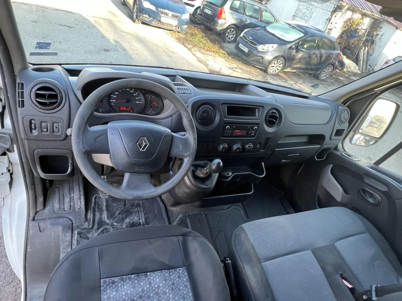 Renault Master от Рено България с ИЗОЛАЦИЯ, ПЪЛНА ДДС ФАКТУРА, снимка 11 - Бусове и автобуси - 52976285