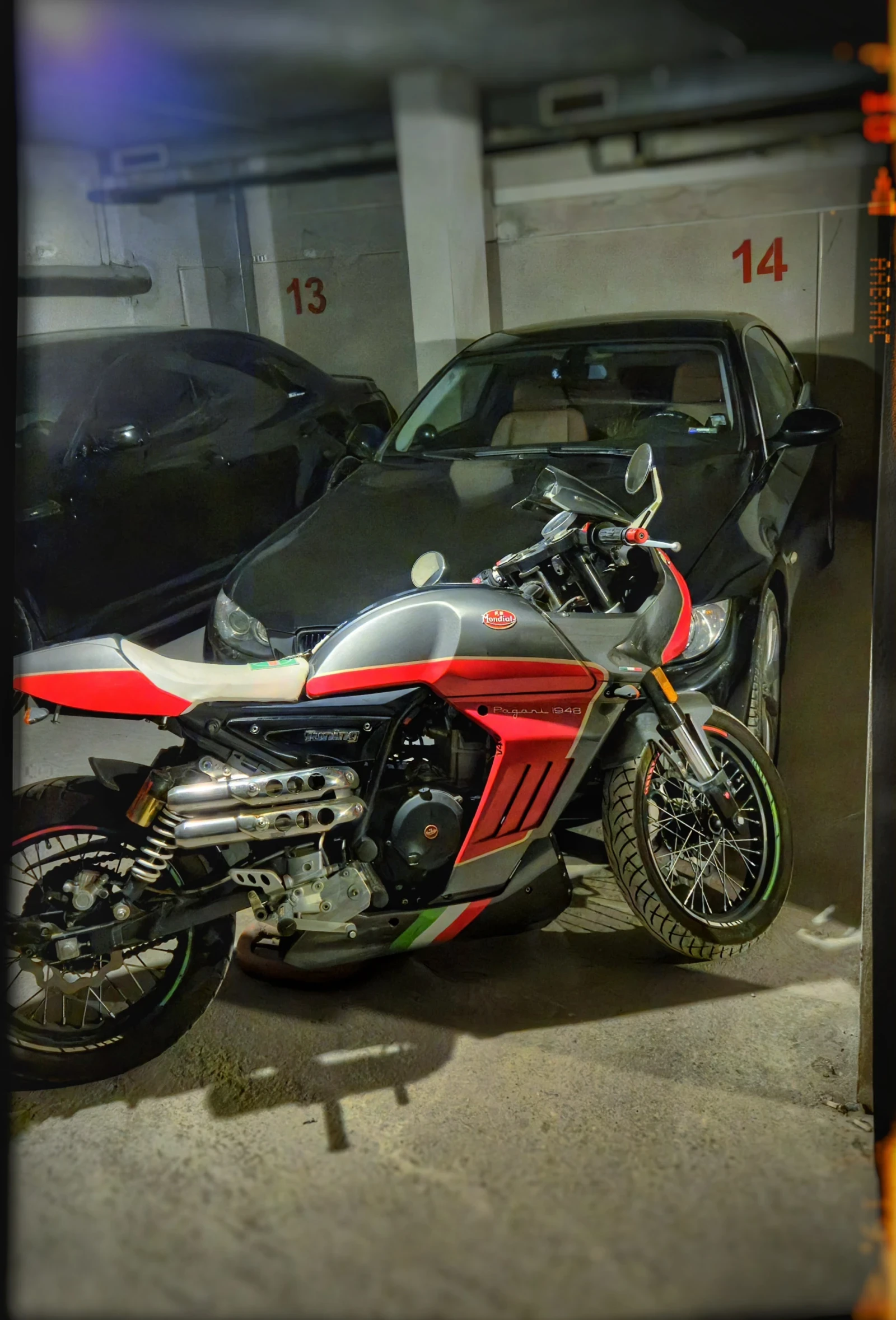 FB Mondial HPS 300 Pagani 1948 Sport, снимка 1