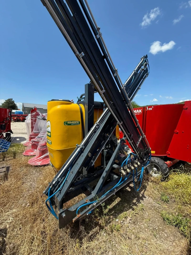 Пръскачка Amazone 1200литра АВТОМАТ, снимка 3 - Селскостопанска техника - 52015747