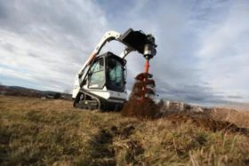 Мини челни товарачи Bobcat Т450, снимка 4