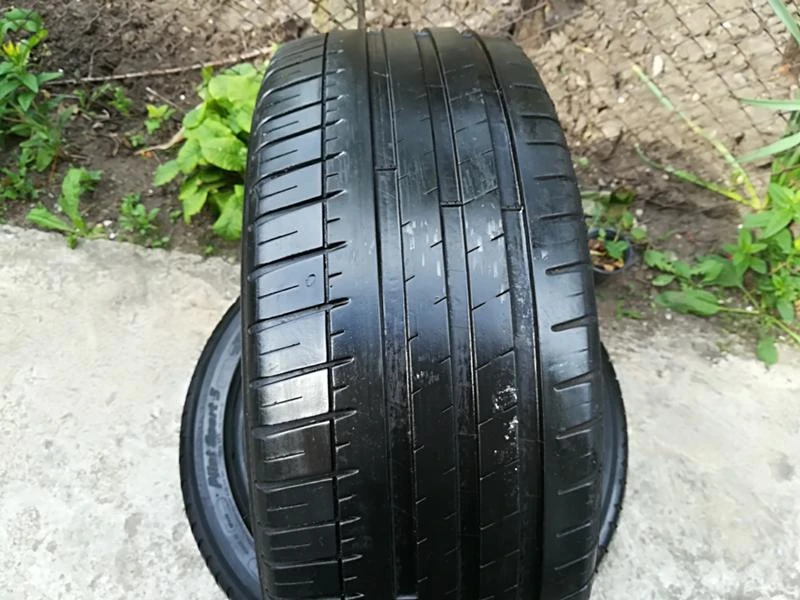 Гуми Летни 225/45R17, снимка 1 - Гуми и джанти - 21769230