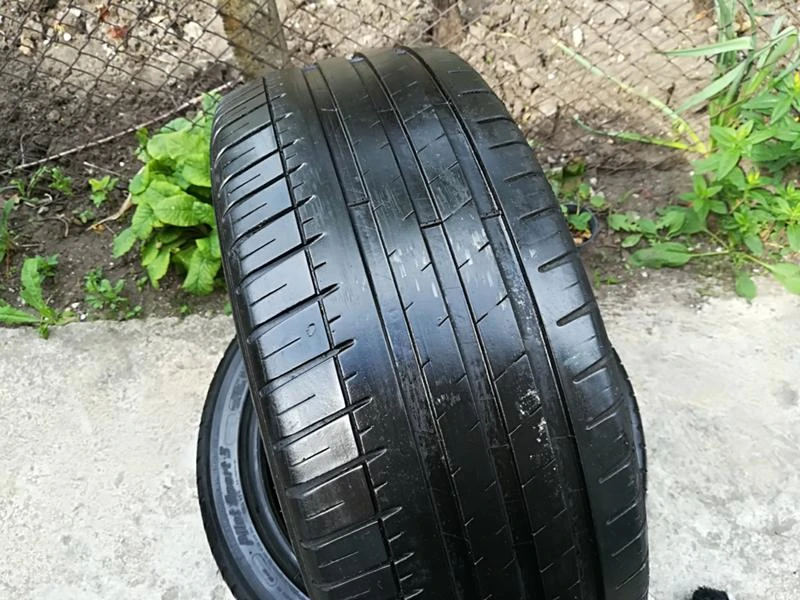 Гуми Летни 225/45R17, снимка 2 - Гуми и джанти - 21769230