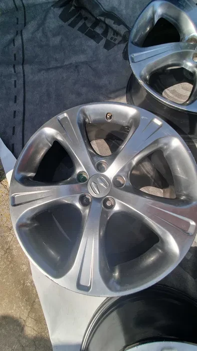 Джанти за Honda Cr-v, снимка 3 - Гуми и джанти - 52968148