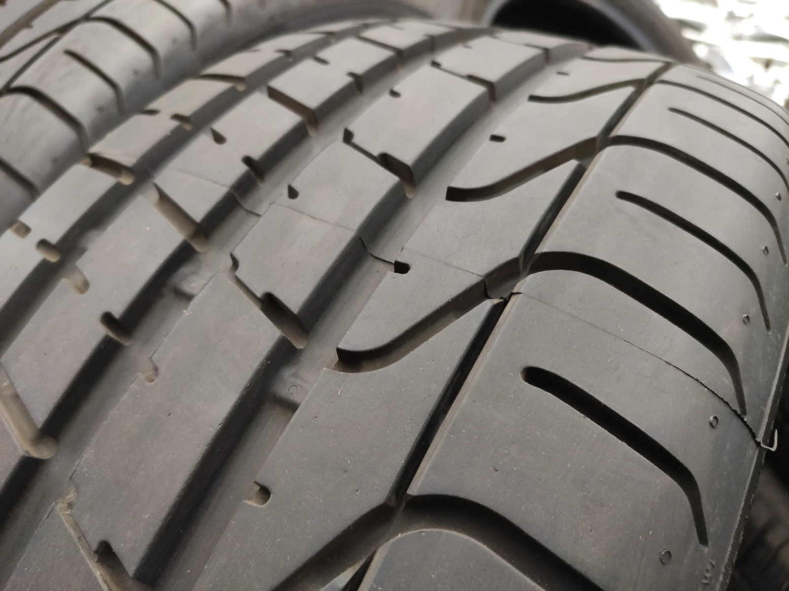  225/40R18 | Mobile.bg   4