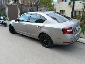 Skoda Octavia 1, 6, снимка 11