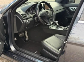 Mercedes-Benz C 320, снимка 8