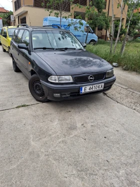 Opel Astra, снимка 1