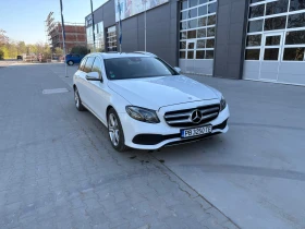 Mercedes-Benz E 350 4MATIC, снимка 9