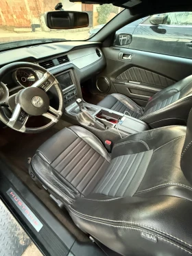 Ford Mustang Premium , снимка 8