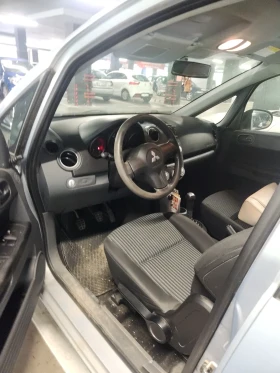 Mitsubishi Colt 1.1, снимка 2
