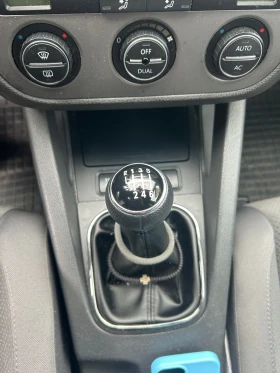 VW Golf - 3300 € / 6454.24 лв. - 77324743 11