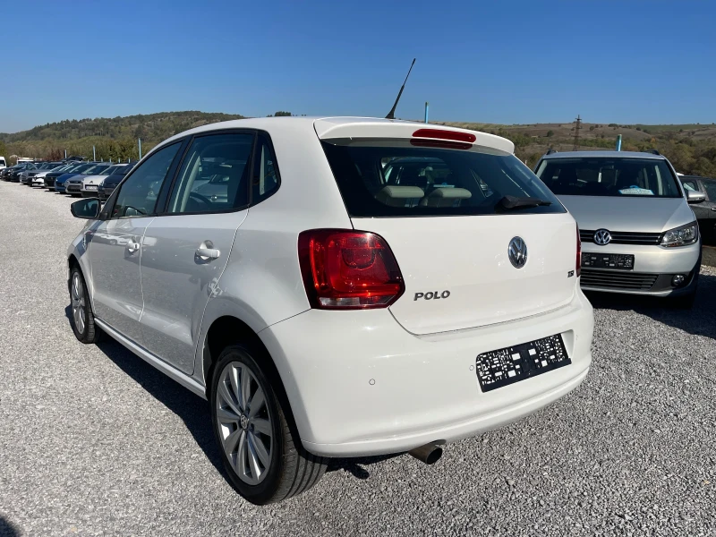 VW Polo 1.2 Автоматик, снимка 3 - Автомобили и джипове - 47682890