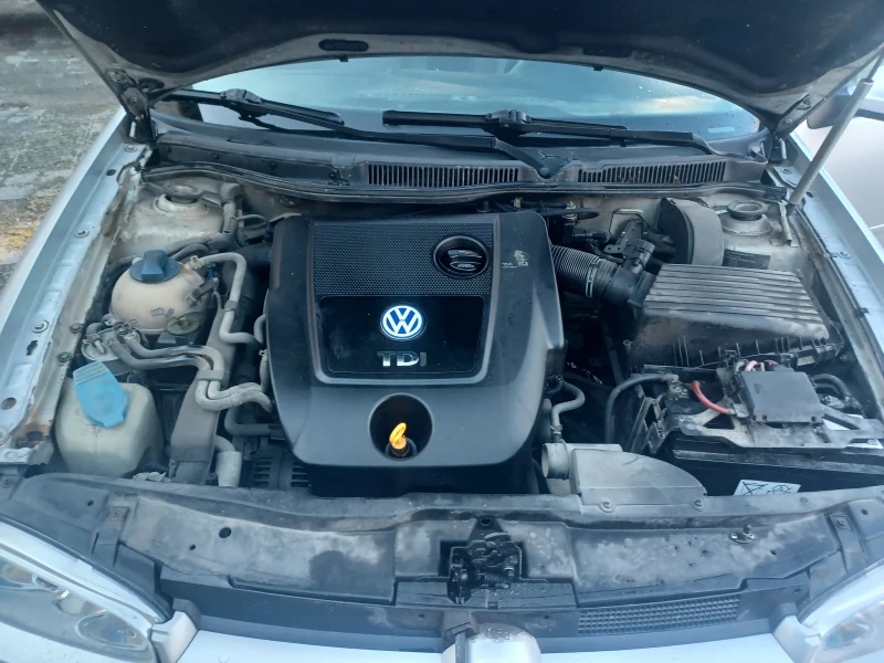 VW Golf, снимка 10 - Автомобили и джипове - 48132757