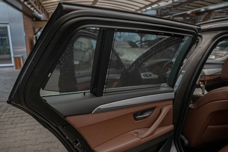 BMW 530 F11/xDrive/Night Vision/Панорама/Dynamic Drive/Под, снимка 11 - Автомобили и джипове - 51991713