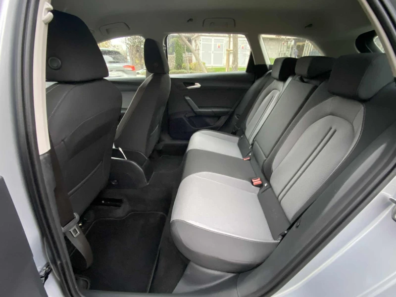 Seat Leon 2.0 TDI, снимка 14 - Автомобили и джипове - 52452958