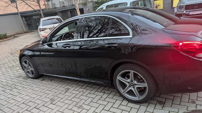 Mercedes-Benz C 300, снимка 10 - Автомобили и джипове - 52642645