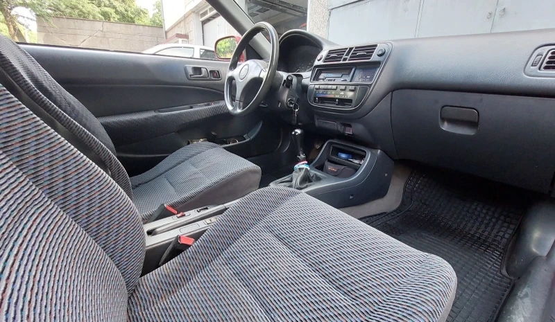 Honda Civic, снимка 8 - Автомобили и джипове - 52693840