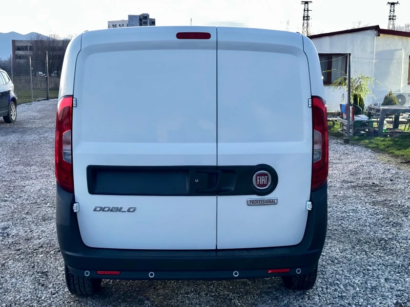 Fiat Doblo 1.3 Multijet Като Нова, снимка 8 - Автомобили и джипове - 52851030